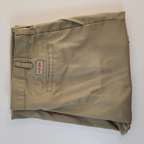 Dickies Khaki Work Utility Pants Comfortable Durable Men's Sz 38x30 EUC NICE! - Picture 2 of 15